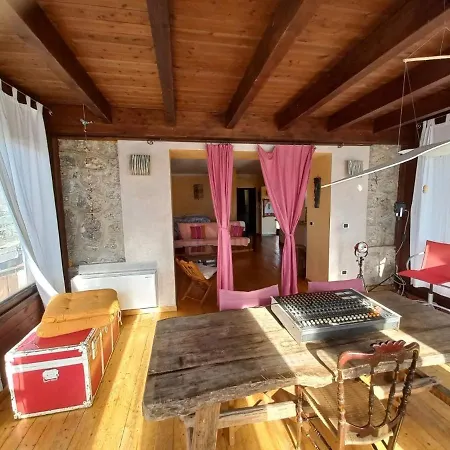 Alloggio per agriturismo Azienda Agricola Il Querceto Marsicovetere
